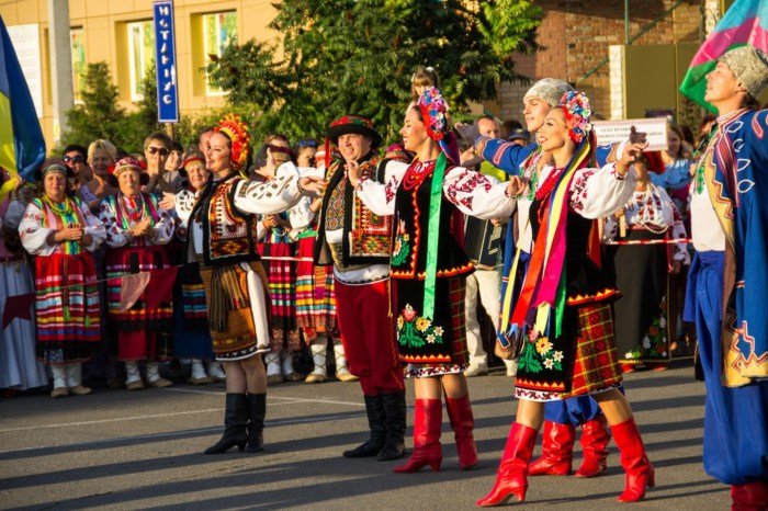 Ukrainian dresses